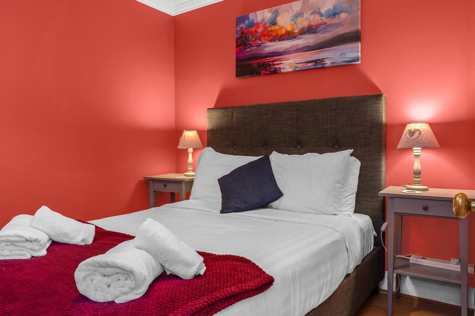 Charming Apartment In The Old Town เอดินบะระ ภายนอก รูปภาพ