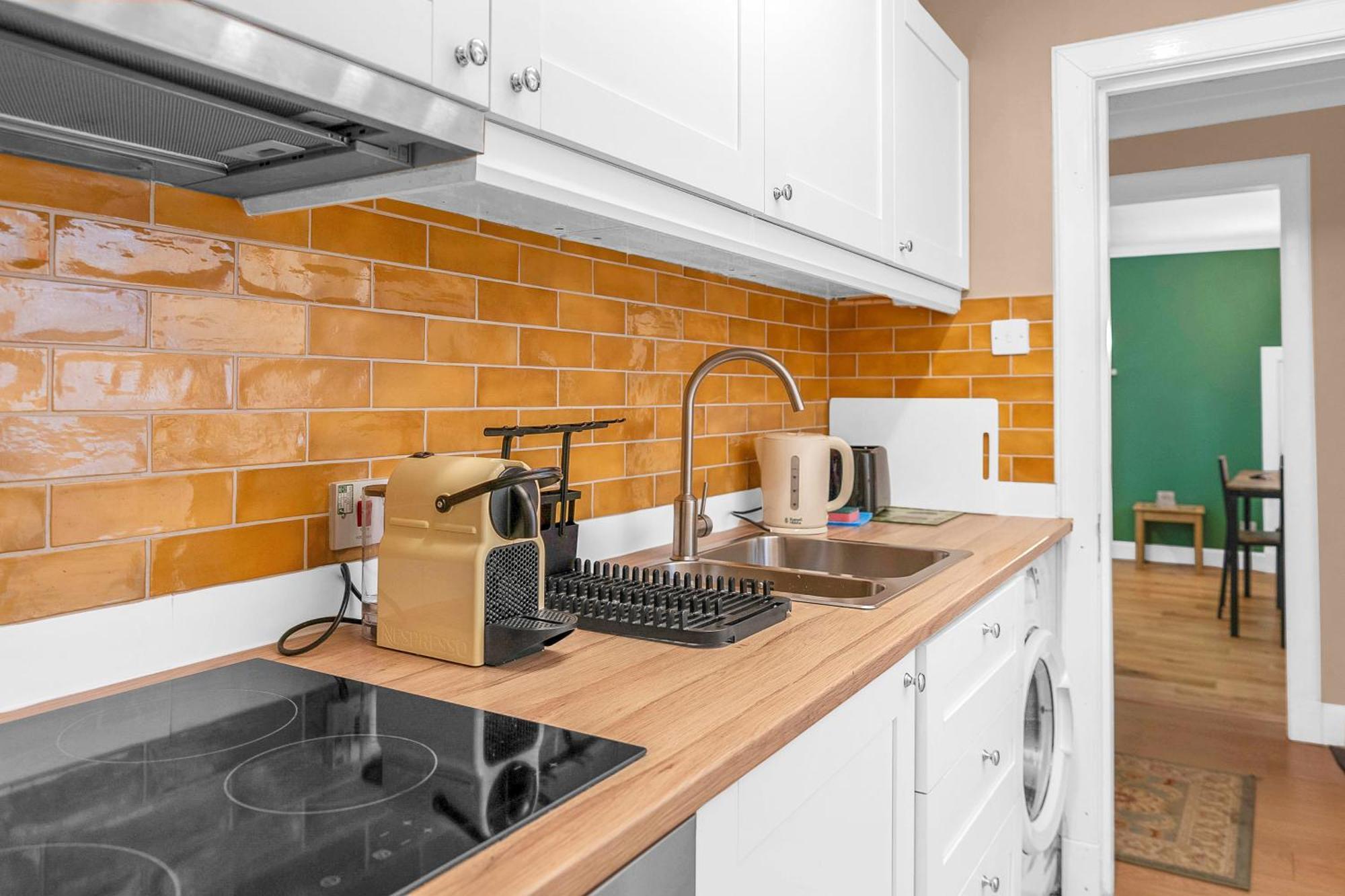 Charming Apartment In The Old Town เอดินบะระ ภายนอก รูปภาพ